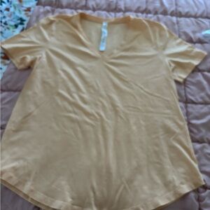 lululemon athletica Light Tan V-Neck Tee